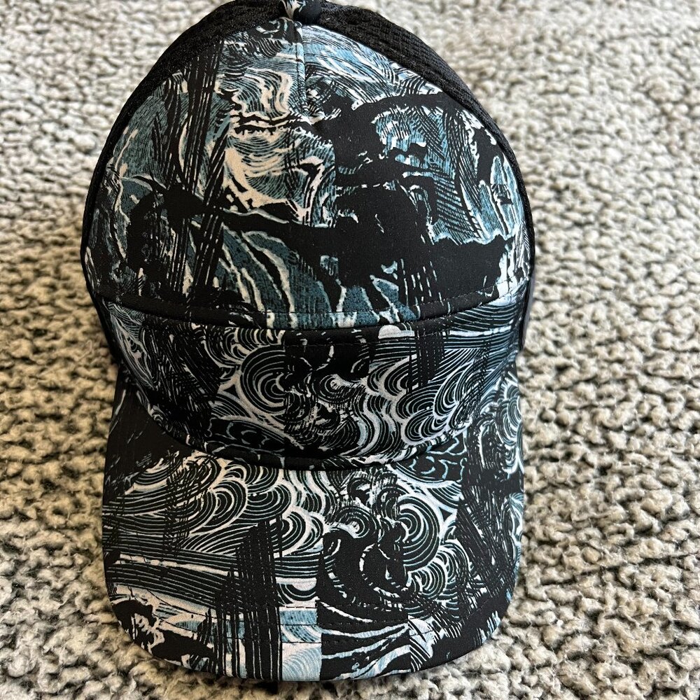 Lululemon Dash & Splash Cap II Eternal Wave Starlight Black One Size Mesh Hat